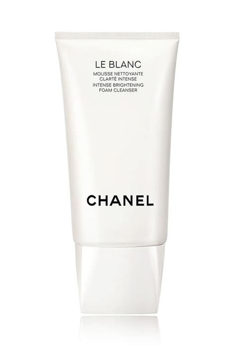 le blanc intense brightening foam cleanser